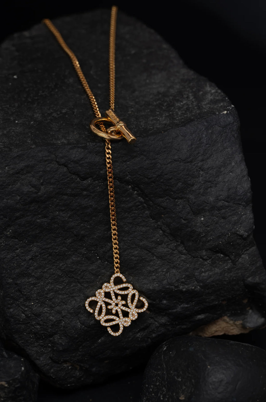 Collier de grâce doré