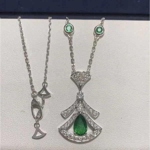 Twilight Necklace – Malachite & Diamonds in Silver with Gold Plating