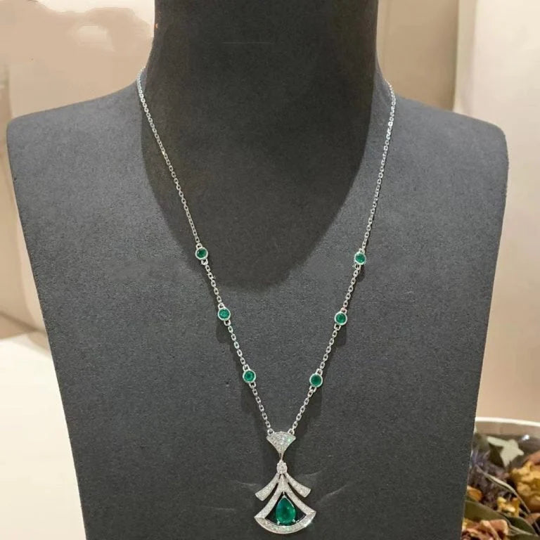Twilight Necklace – Malachite & Diamonds in Silver with Gold Plating