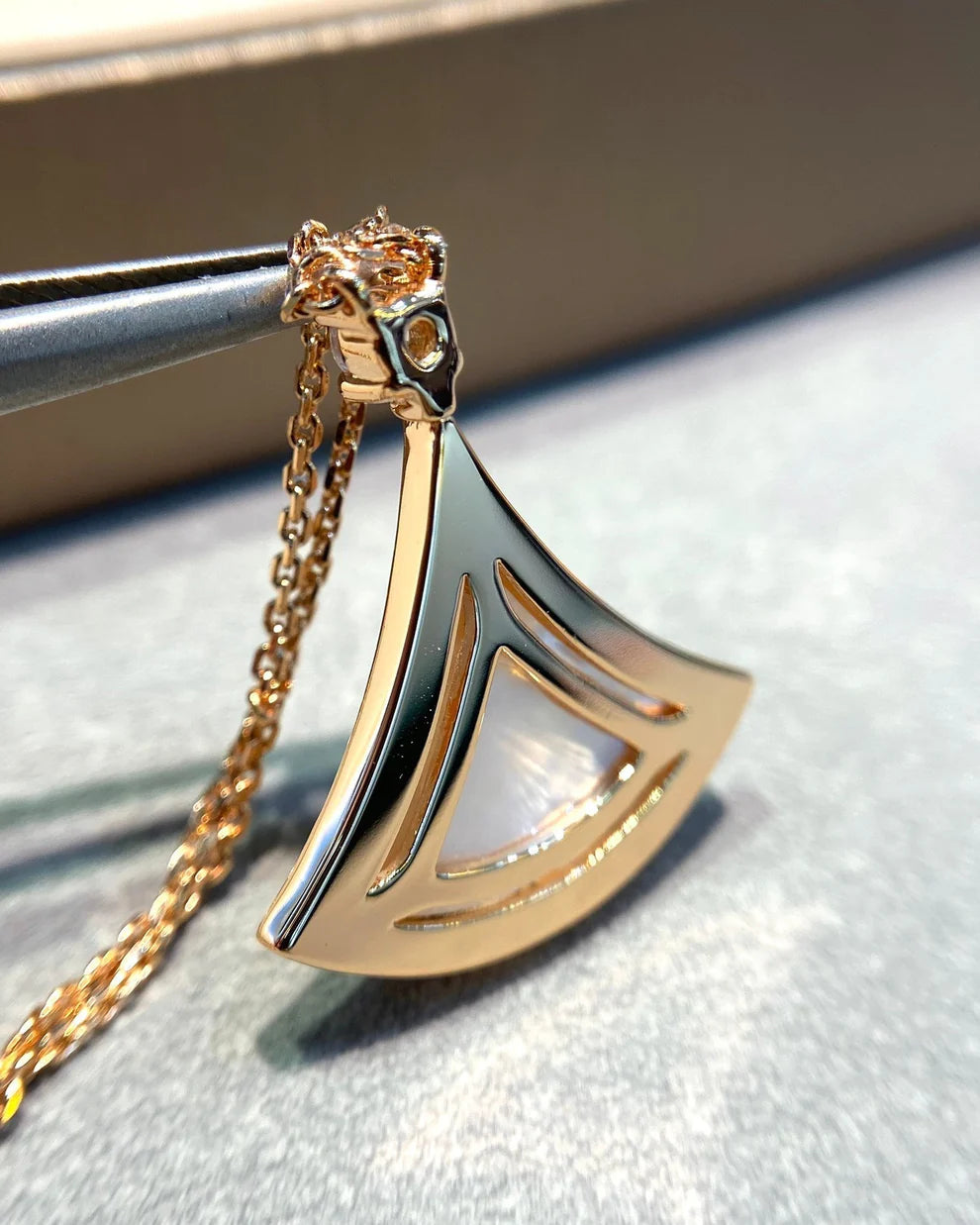 Lustre Pendant – Mother-of-Pearl & Diamonds in 14k Gold-Plated Silver