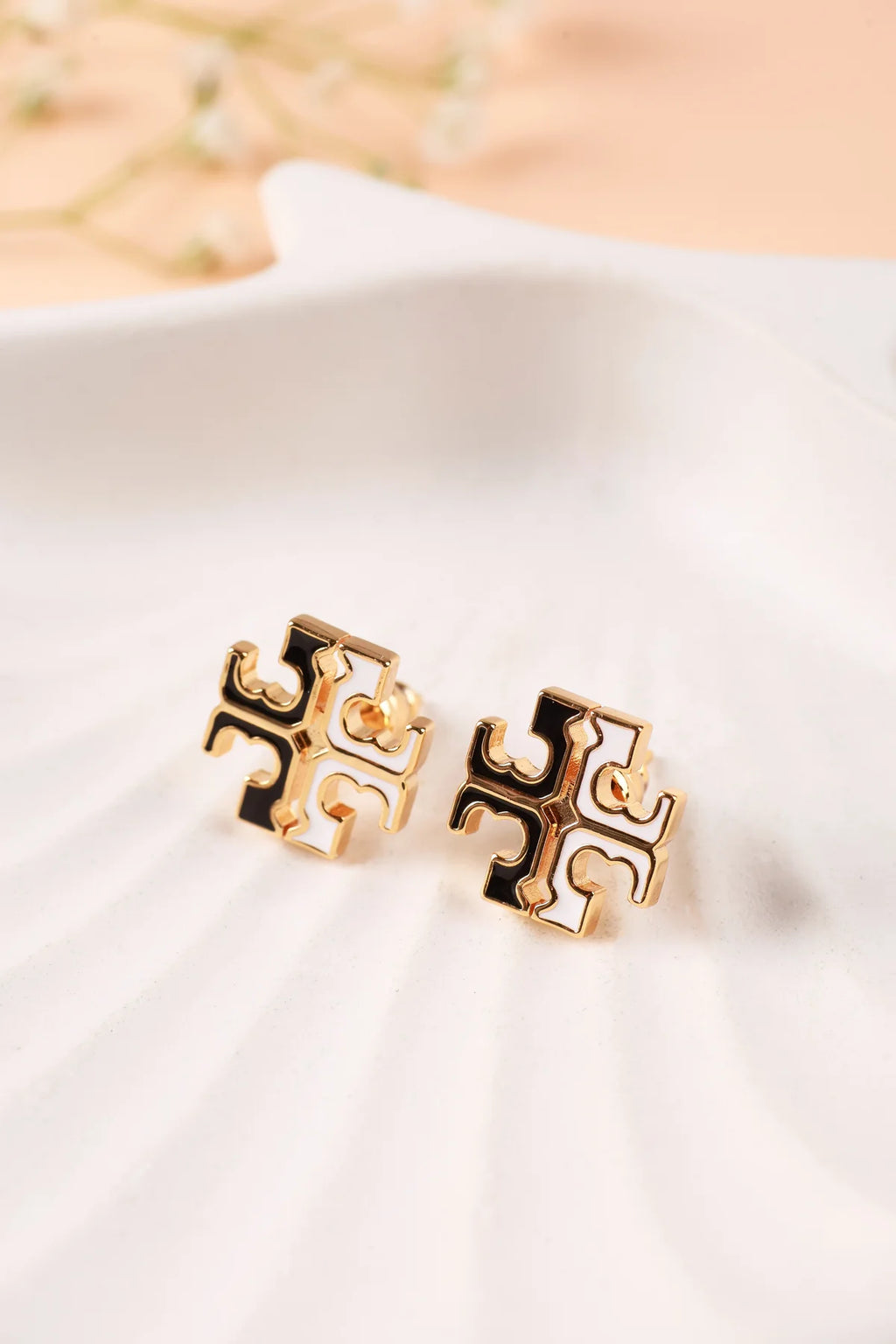 Monochrome Glam Gold Tori Bunch Studs