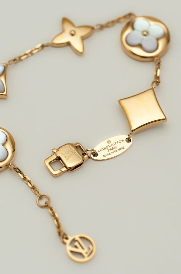 Bracelet Elvy aux pétales d'aurore