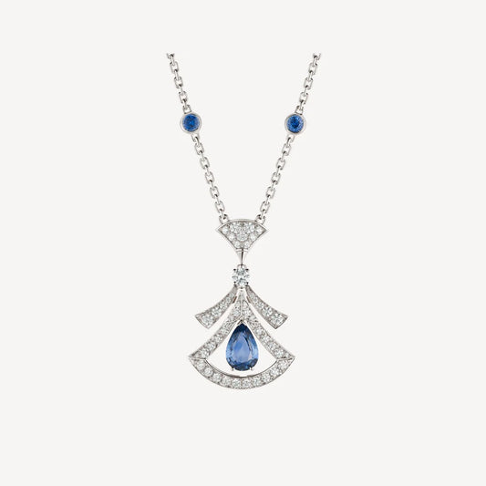 Collier Célestia – Agate et diamants sur base en argent plaqué or