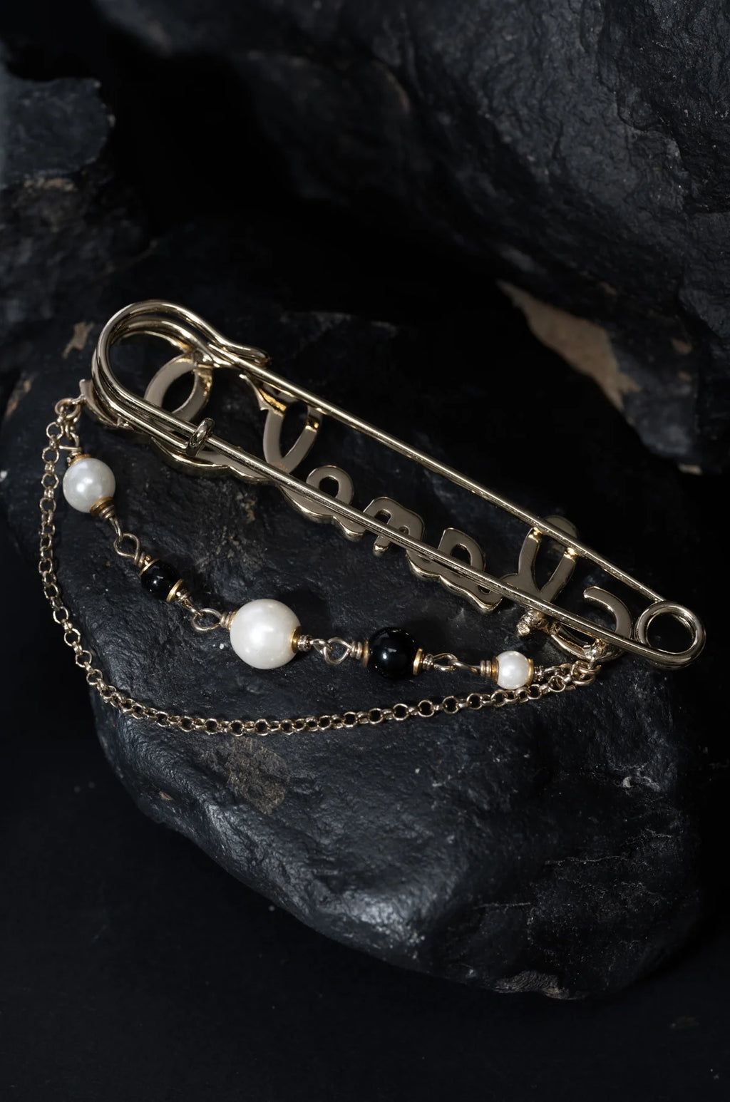 Signature Chic Brooch