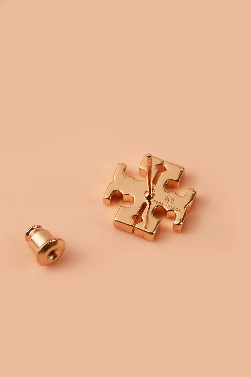 Monochrome White Glam Tori Bunch Studs