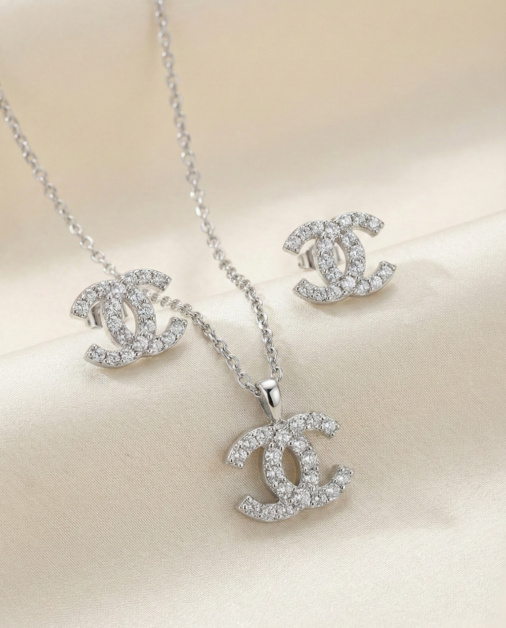 Ensemble de bijoux CC en argent plaqué rhodium et zircone