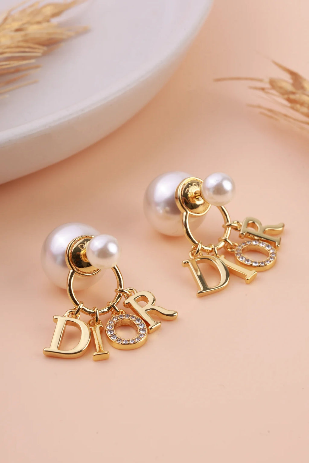 Elara Golden Diot Earrings