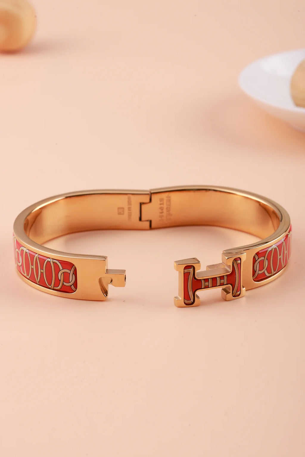 Red Chain Pattern Royal Maze Bracelet