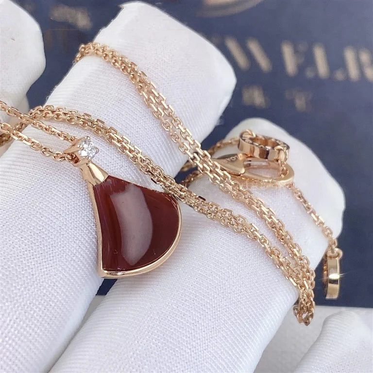 Serenity Necklace – Carnelian with a Single Diamond, Gold-Plated Silver