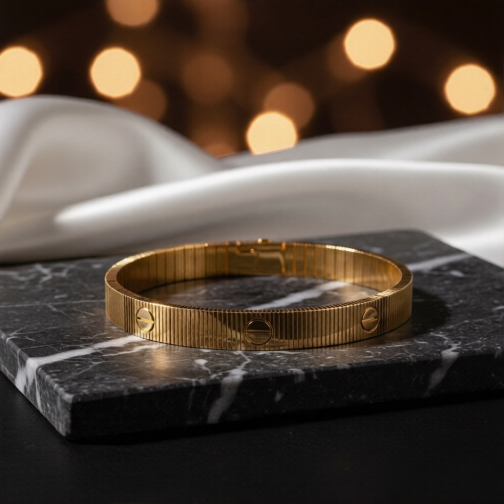 Aussieluv Ribbed Gold Bangle – Timeless Texture, Modern Edge