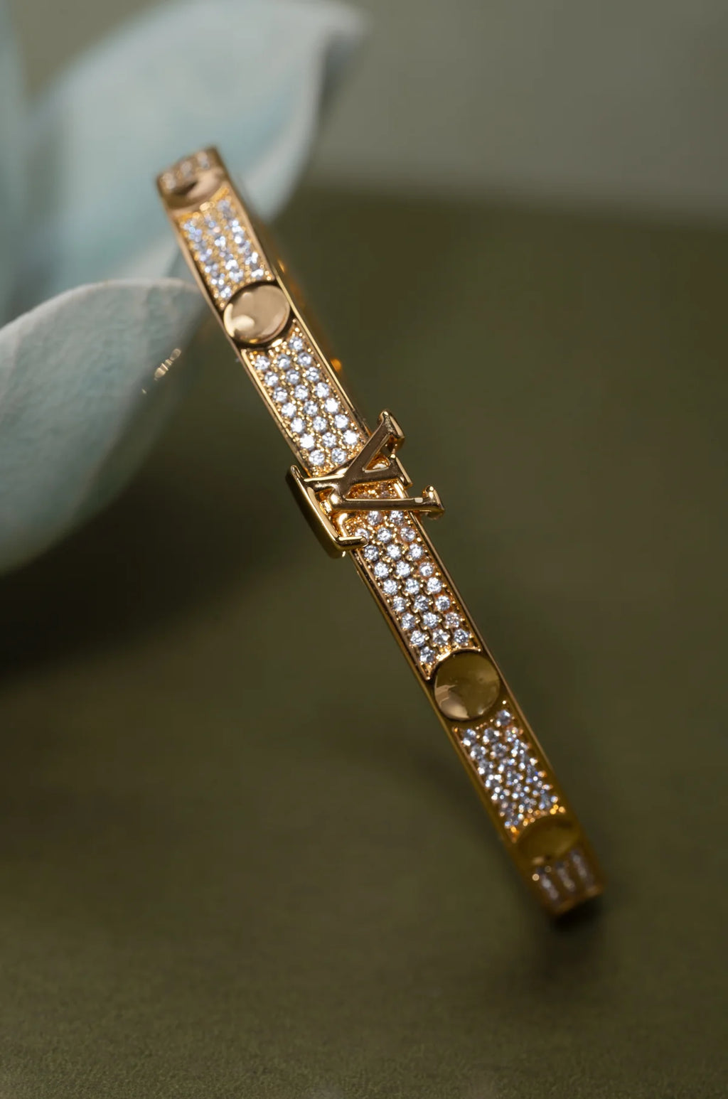 Sparkle Gleam Gold Elvy Bracelet