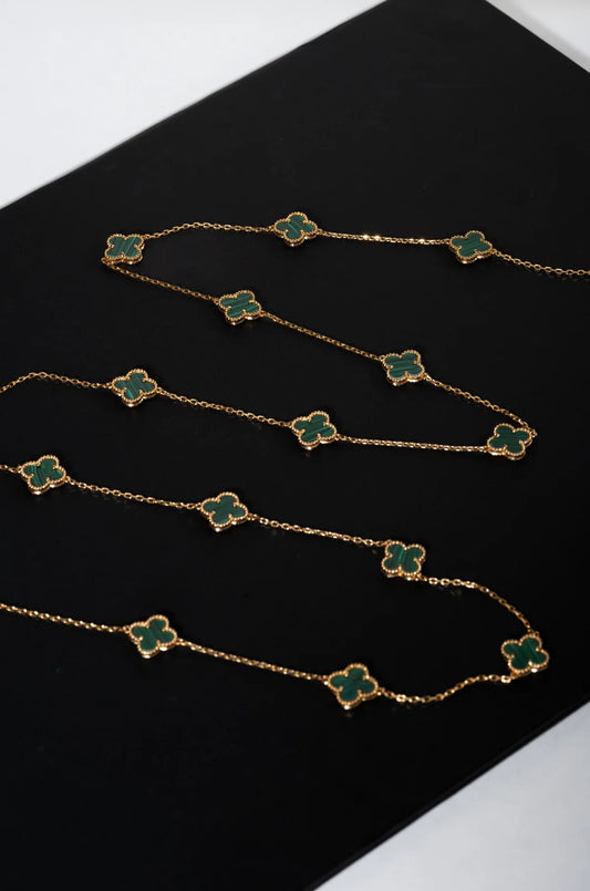 Collier cascade de fleurs vertes