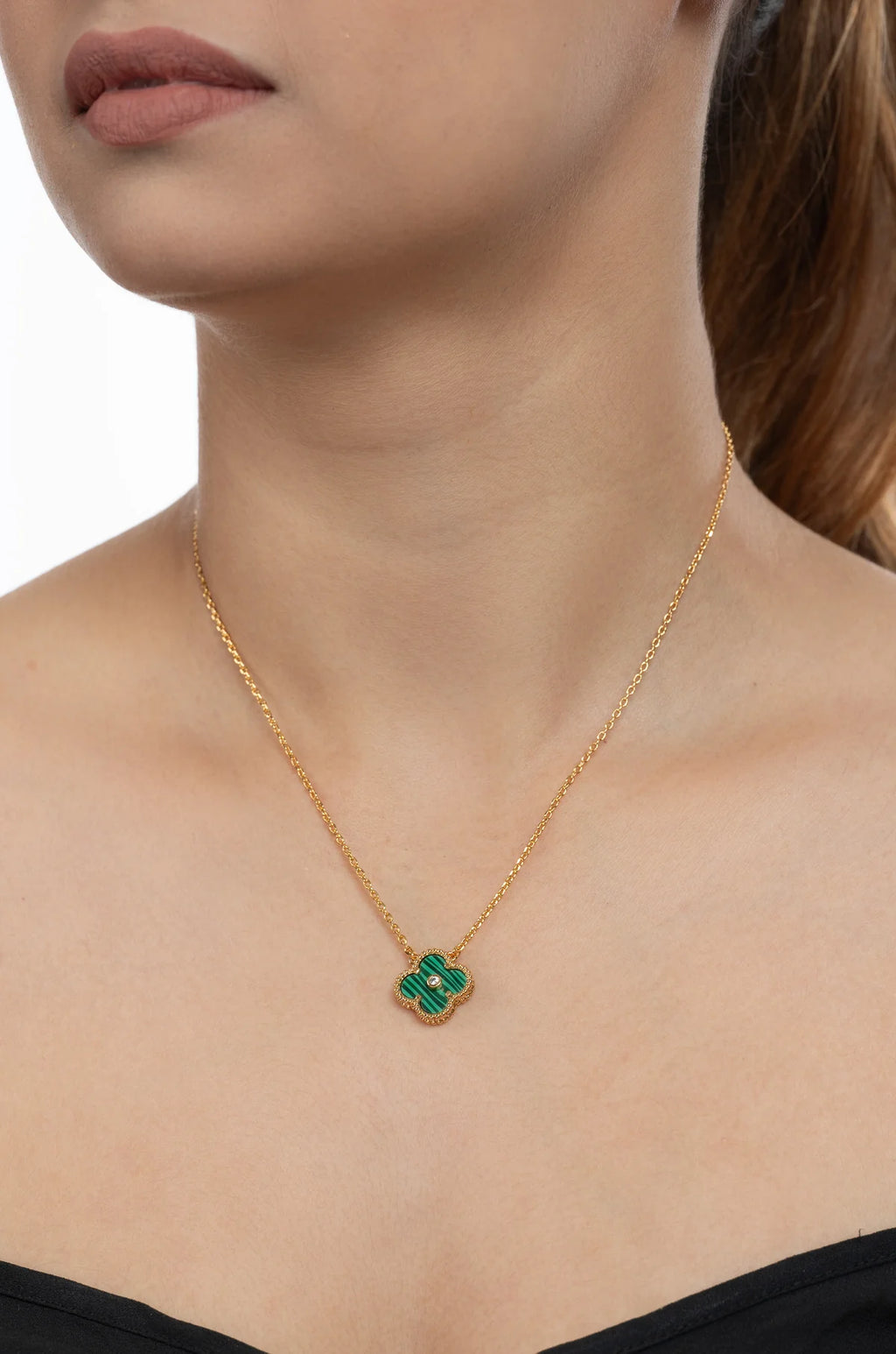 Verdant Green Flower Neckchain