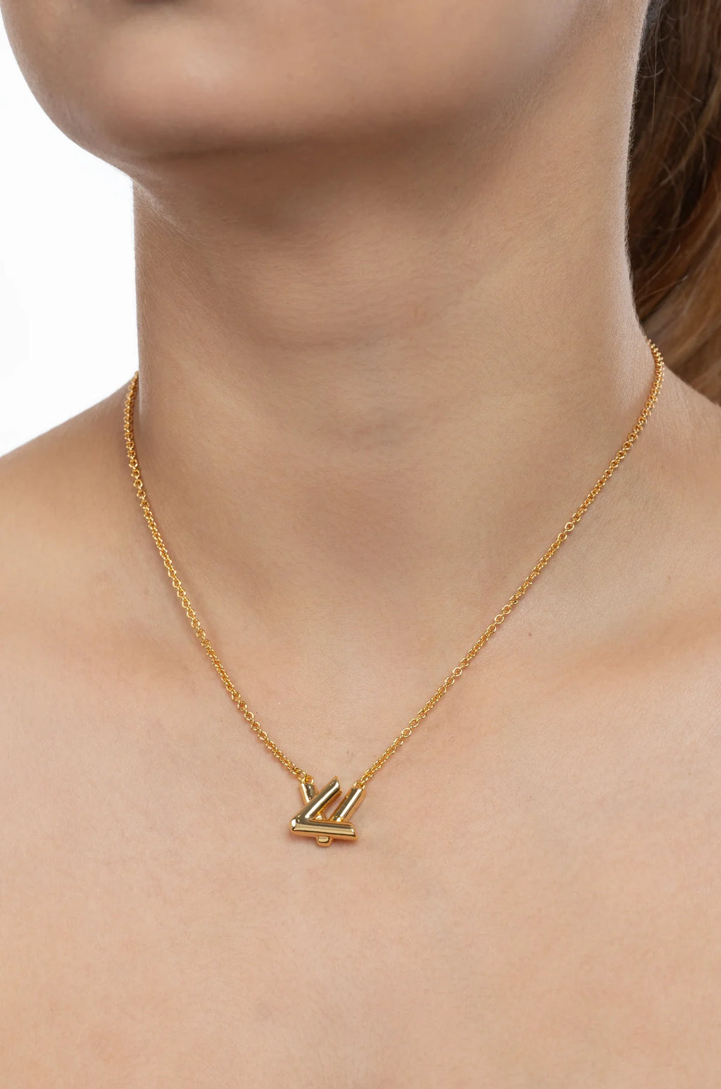 Iconic Elvy Neckchain