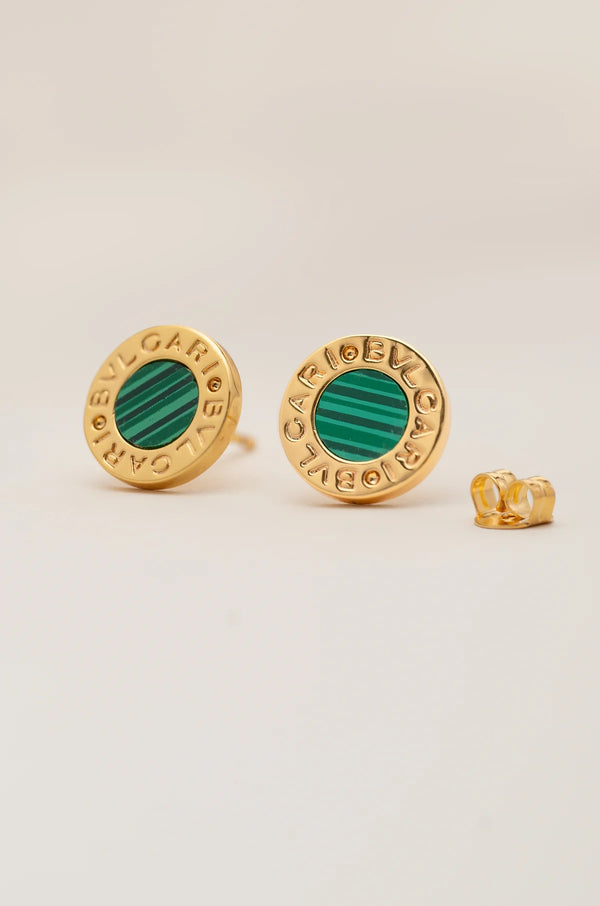 Round Studs