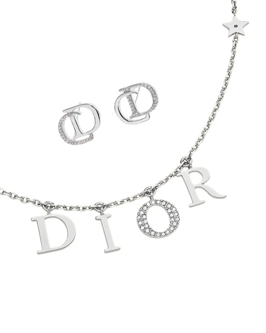 Ensemble élégant de CD avec collier et boucles d'oreilles en argent et cristaux