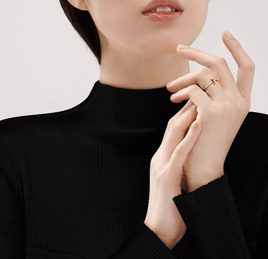 Co Knot Ring