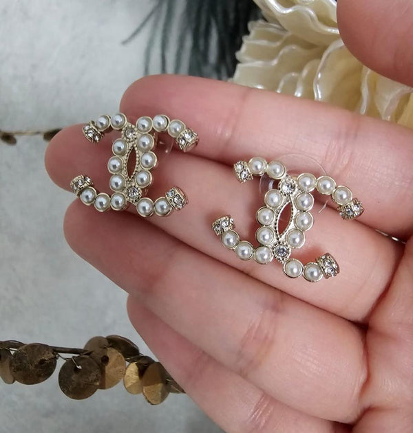 Boucle d'oreille en perles australiennes