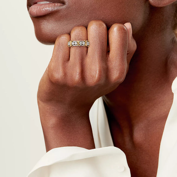 Bague en diamant avec X croisé